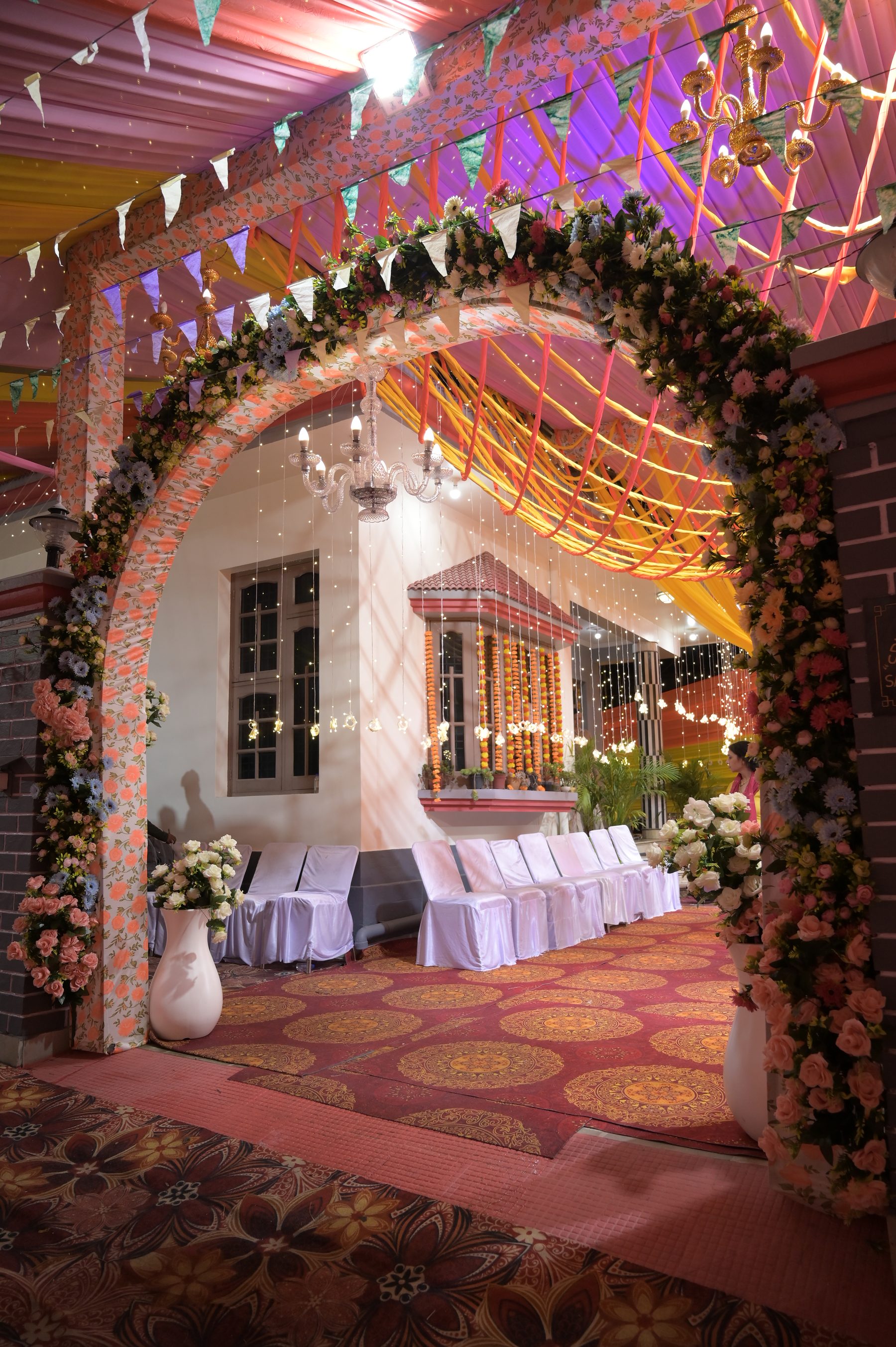Entrance arch